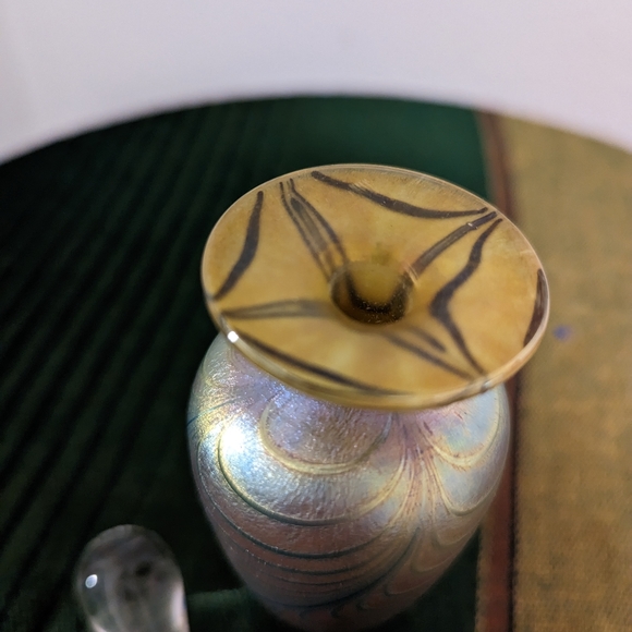 Signed Robert Held (R. Held) Art Glass Perfume Bottle - Picture 3 of 7